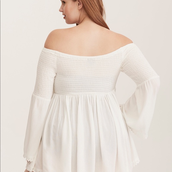 NWT Torrid ivory smocked swim cover up or top - Picture 3 of 5